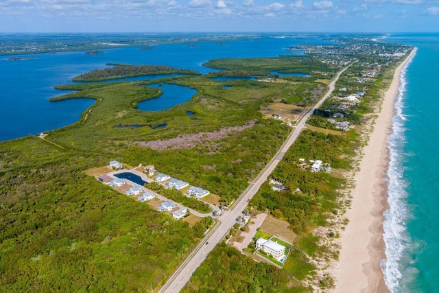 4 of 10 - 103 Ocean Estates Dr, Hutchinson Island, FL