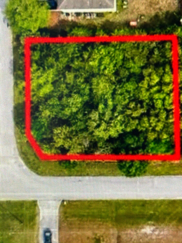 2 of 4 - 629 Sw Abraham Av, Port Saint Lucie, FL