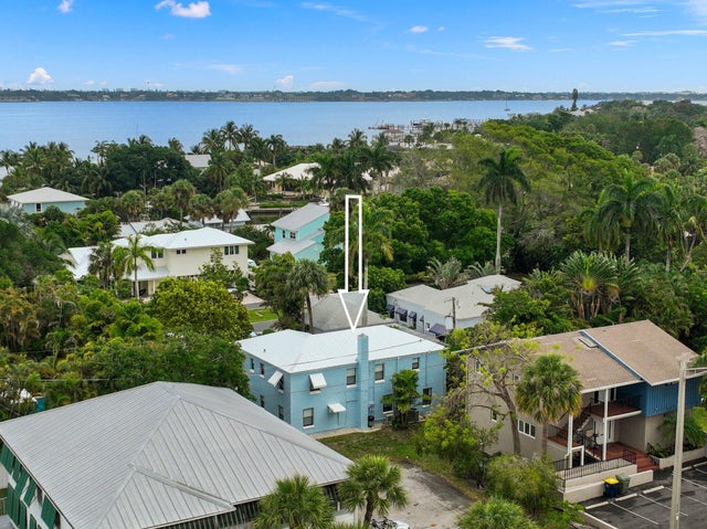 3 of 7 - 1136 Se Osceola Street, Stuart, FL