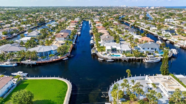 2 of 11 - 2511 Ne 36th Street, Lighthouse Point, FL