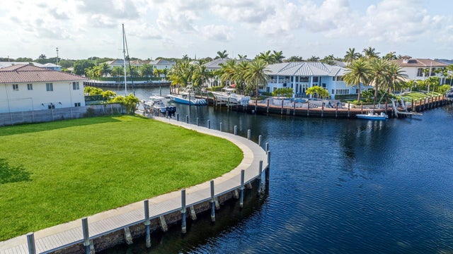 4 of 11 - 2511 Ne 36th Street, Lighthouse Point, FL