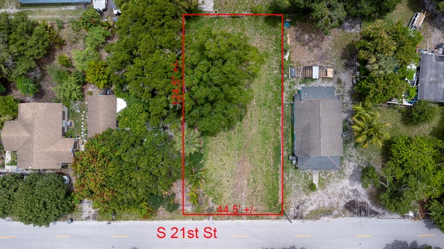 1 of 14 - 608 S 21 St, Fort Pierce, FL