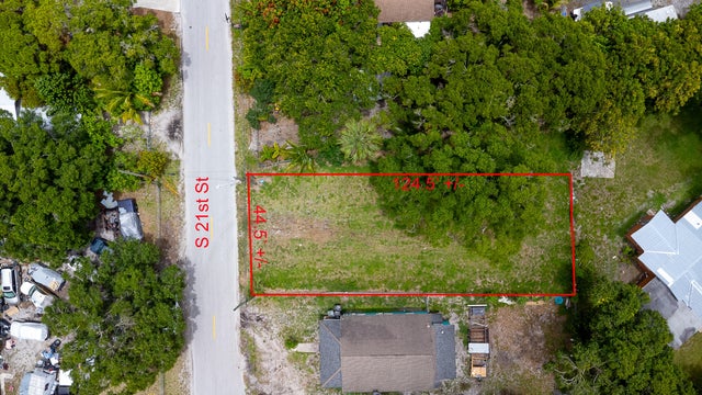 3 of 14 - 608 S 21 St, Fort Pierce, FL