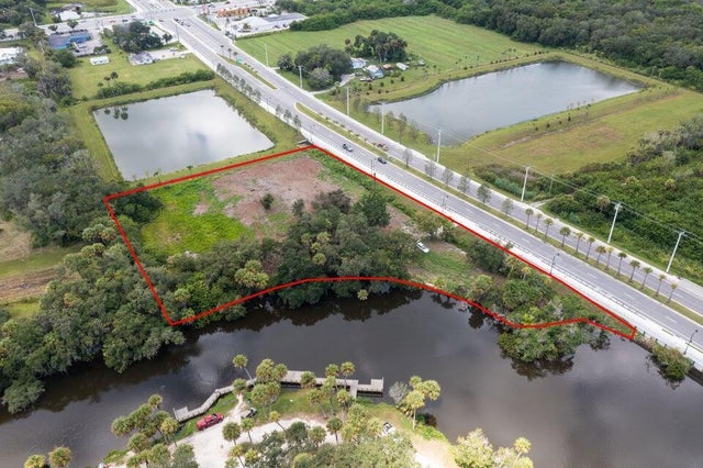 3 of 19 - 2083 W Midway Road, Fort Pierce, FL