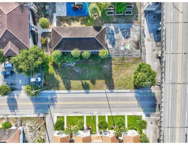 5 of 8 - 1306 Henrietta Avenue, West Palm Beach, FL