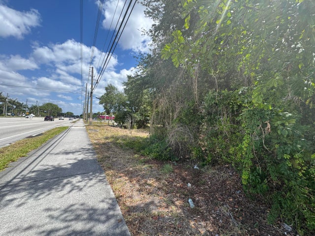 4 of 13 - 3358 S Jog Road, Greenacres, FL