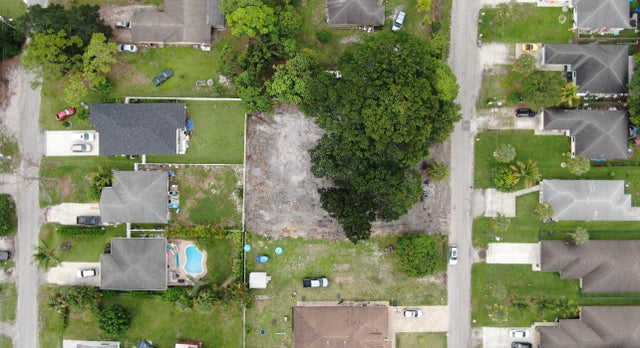 3 of 9 - 000 Palm Garden Street, Jupiter, FL