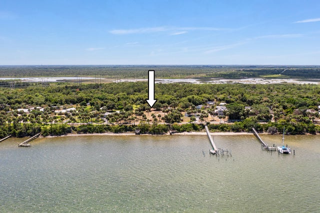 1 of 13 - 7405 S Indian River Dr, Fort Pierce, FL