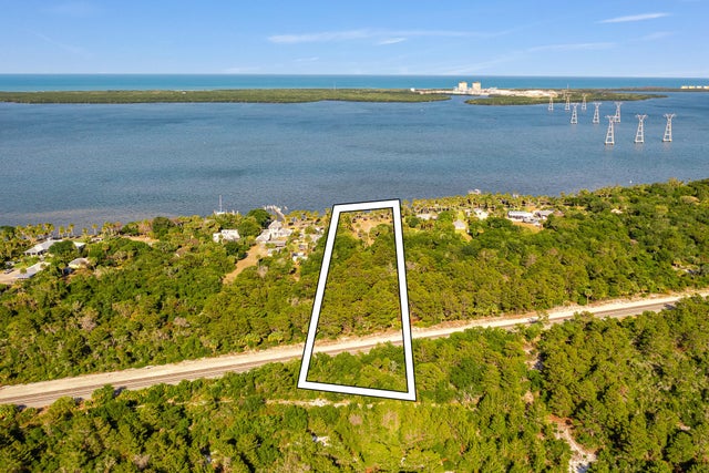 2 of 13 - 7405 S Indian River Dr, Fort Pierce, FL