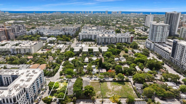 1 of 4 - 449 Ne 1st Avenue, Fort Lauderdale, FL