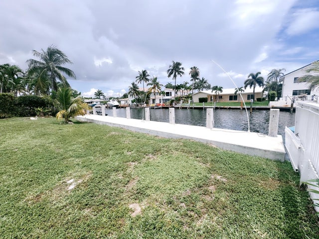 5 of 9 - 2821 Ne 32nd Street, Lighthouse Point, FL