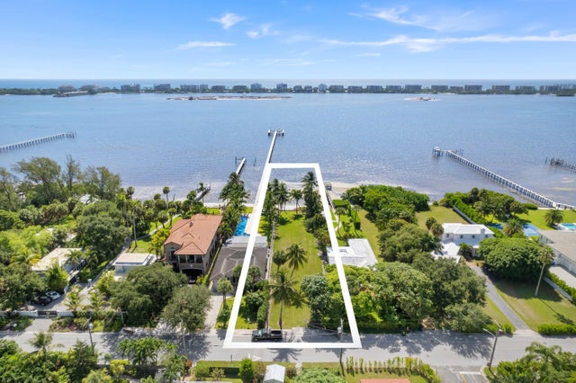 2 of 11 - 826 S Lakeside Drive, Lake Worth Beach, FL