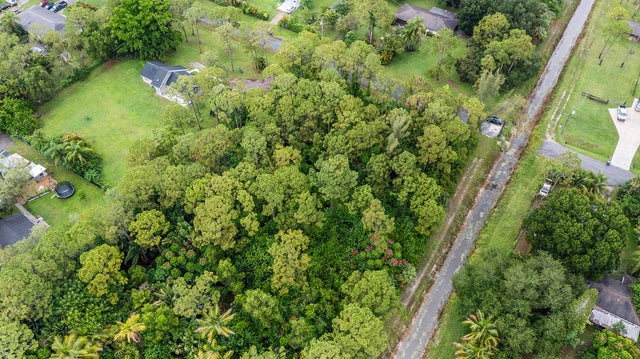 5 of 10 - 00000 Derby Drive E, Loxahatchee, FL