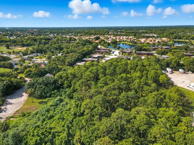 5 of 9 - Se 43 Avenue, Stuart, FL