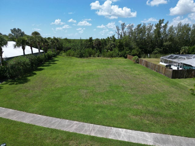 1 of 8 - 1709 Coconut Drive, Fort Pierce, FL