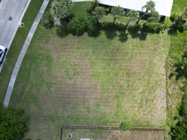 3 of 8 - 1709 Coconut Drive, Fort Pierce, FL
