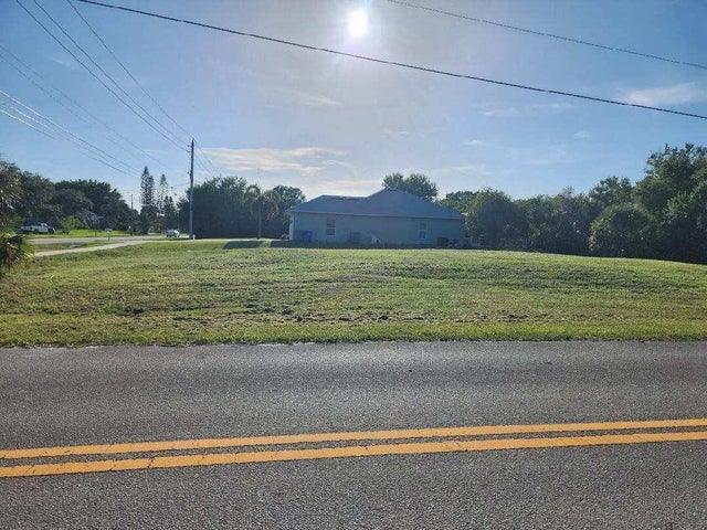 4 of 4 - 9246 87th Street, Vero Beach, FL