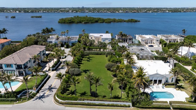 3 of 4 - 1740 S Ocean Boulevard, Palm Beach, FL