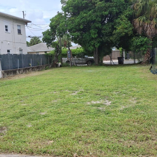 4 of 4 - 1009 State Street, West Palm Beach, FL