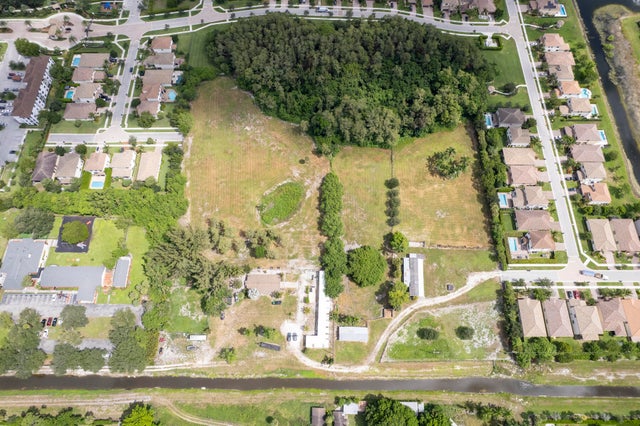 3 of 12 - 8946 Sea Chase Drive, Lake Worth, FL