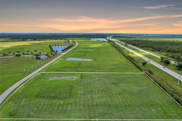 3 of 9 - 3720 Sw Briarbrook Way, Palm City, FL