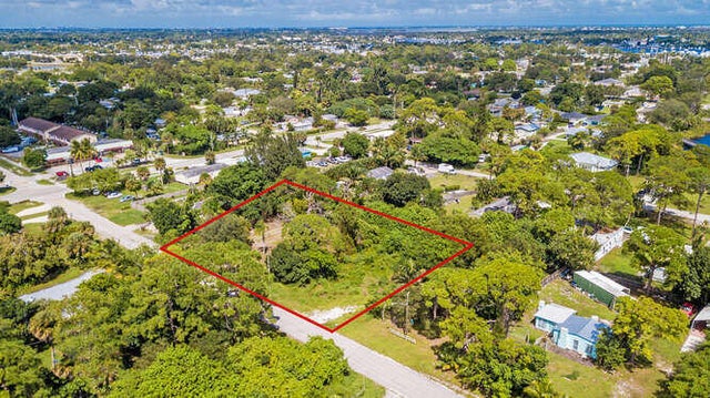 3 of 15 - 5117 Se Isabelita Avenue, Stuart, FL