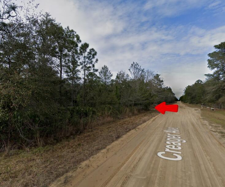 005 Creager Avenue, Interlachen