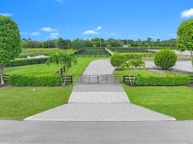 2 of 27 - 3899 Shutterfly Way, Wellington, FL