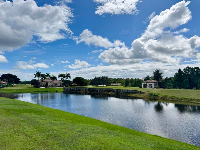 1 of 8 - 114 Se Via San Marino, Port Saint Lucie, FL