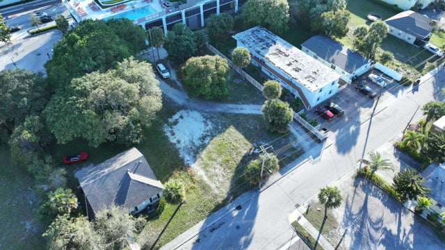 3 of 5 - 902 2nd Street, West Palm Beach, FL