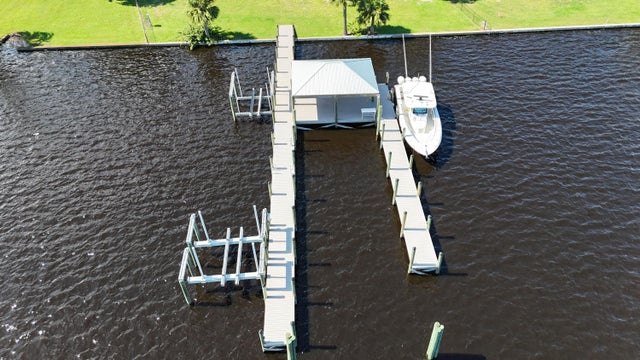 4 of 11 - 4345 Se Mulford Lane, Stuart, FL