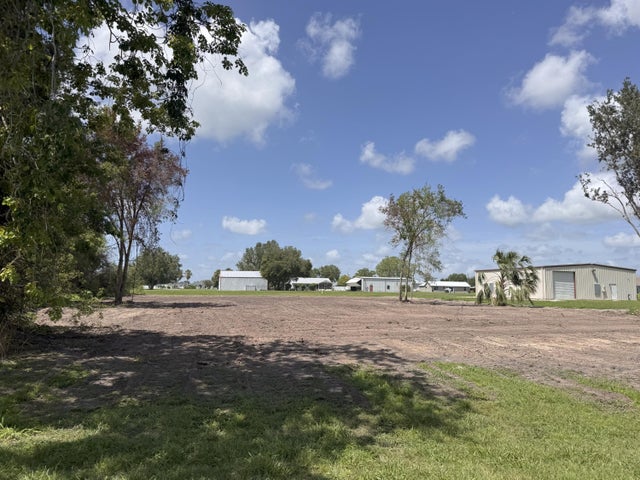 4 of 6 - 14082 Sw 16th Court, Okeechobee, FL