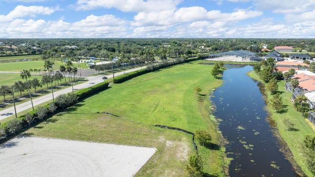3 of 8 - 2970 Greenbriar Boulevard, Wellington, FL