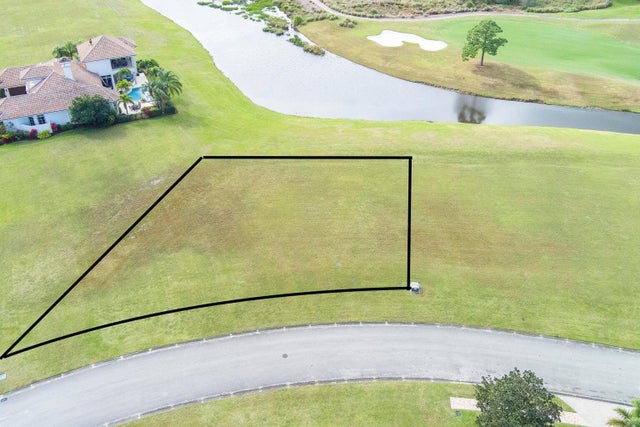 1 of 8 - 102 Se Santa Lucia, Port Saint Lucie, FL