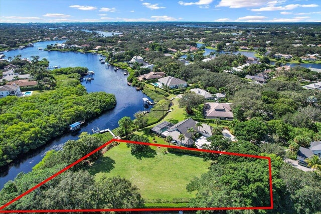 18021 Se Laurel Leaf Lane, Jupiter