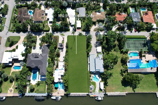 1 of 13 - 1010 S Northlake Drive, Hollywood, FL