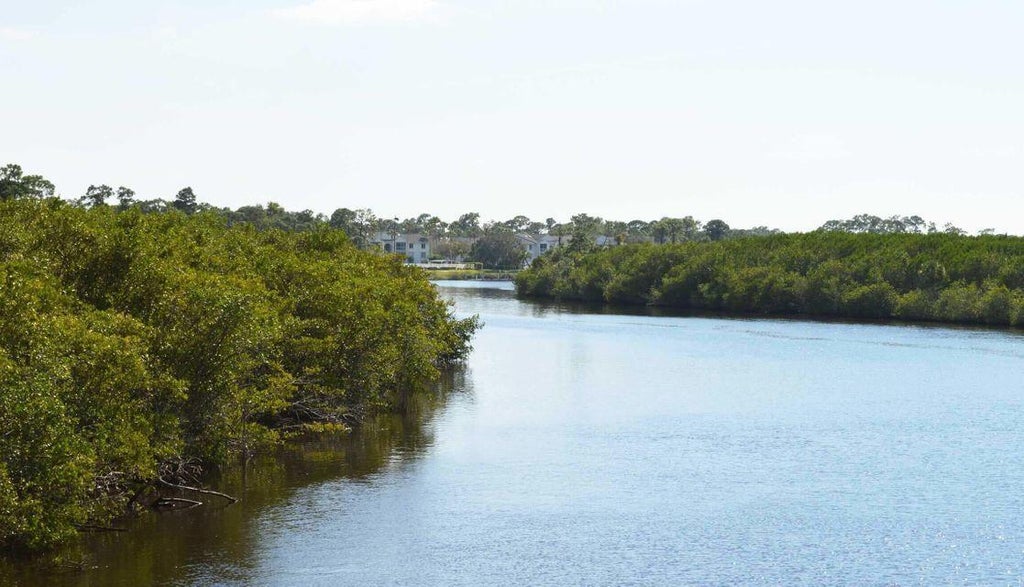 506 Ne Oleander Avenue, Fort Pierce