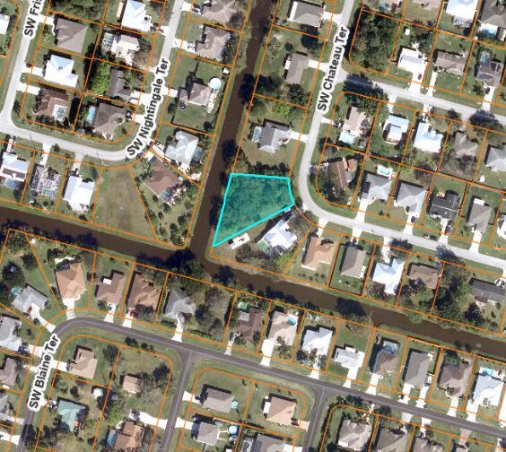 2298 Sw Chateau Terrace, Port Saint Lucie