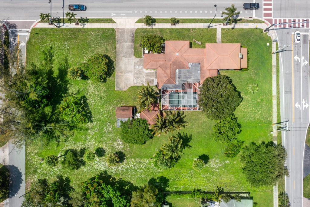 556 E Hillsboro Blvd, Deerfield Beach