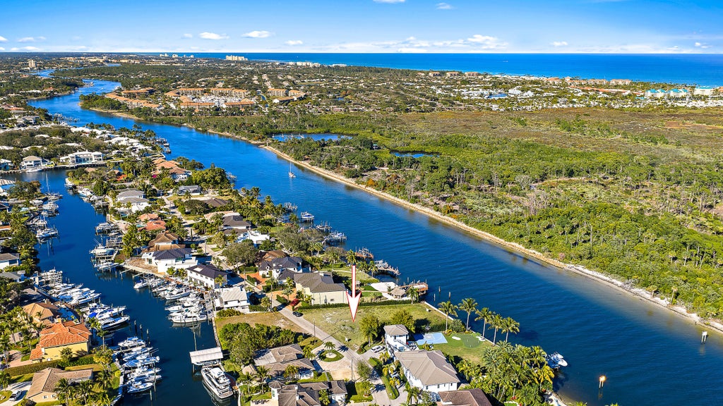 14100 Paradise Point Road, Palm Beach Gardens