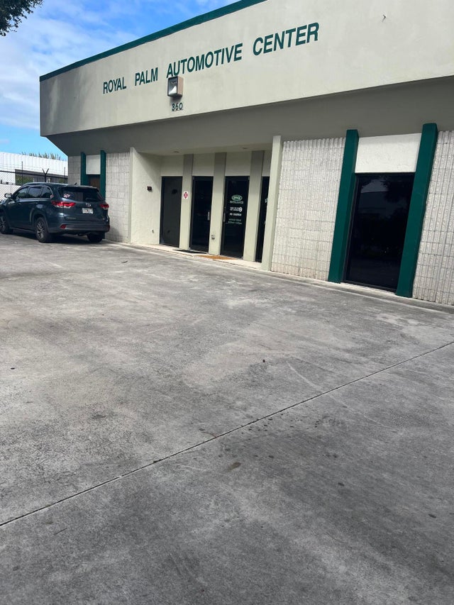1 of 13 - 360 Business Parkway # 1 Wy #1, Royal Palm Beach, FL