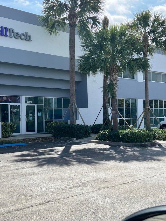 1 of 11 - 2400 W Copans Road #9, Pompano Beach, FL