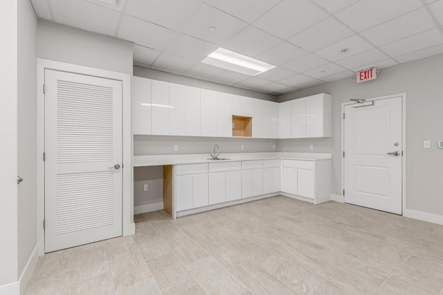 4 of 22 - 41 Sw Seminole St #210, Stuart, FL