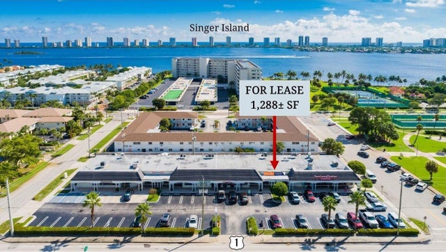 2 of 14 - 801 Federal Hwy #811, Lake Park, FL