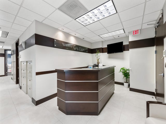4 of 13 - 4800 N Federal Hwy #108d, Boca Raton, FL