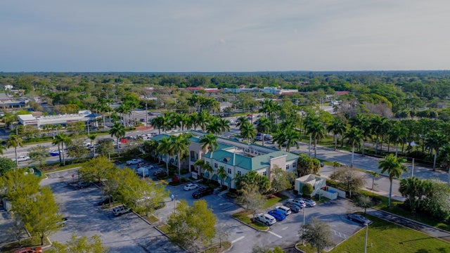 4 of 7 - 11700 Okeechobee Blvd, Royal Palm Beach, FL