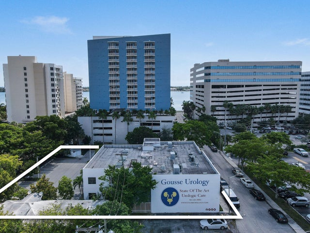 3 of 15 - 321 L A Kirksey St, West Palm Beach, FL