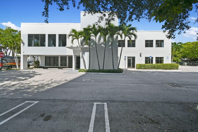 5 of 15 - 321 L A Kirksey St, West Palm Beach, FL