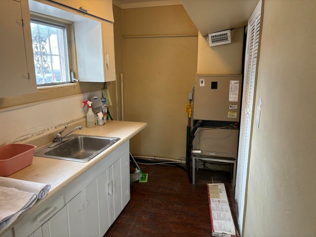 5 of 9 - 401 S 6th St, Fort Pierce, FL
