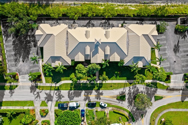 3 of 13 - 525 Ne 3rd Av #104, Delray Beach, FL